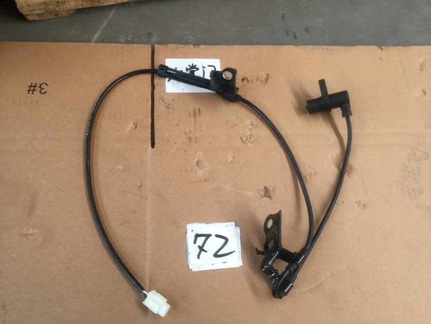картинка ДАТЧИК ABS ПЕРЕДНЕГО ПРАВОГО КОЛЕСА F3, F-3R (10025952)  10155166-00