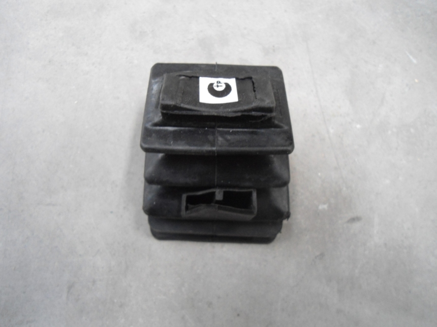 картинка КОЖУХ ВИЛКИ СЦЕПЛЕНИЯ FAW VITA, V2  1601-330M01A00