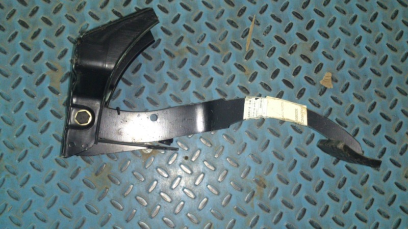 картинка ПЕДАЛЬ ТОРМОЗА M2 BRILLIANCE  3005959