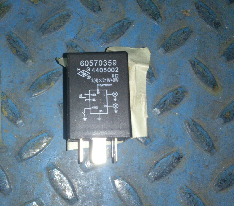 картинка РЕЛЕ ПОВОРОТОВ И АВАРИЙНОЙ СИГНАЛИЗАЦИИ BRILLIANCE M2 - 4405002  372403808