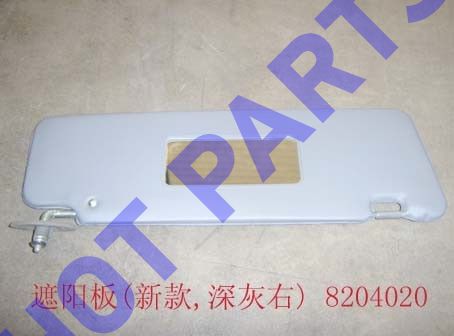 картинка КОЗЫРЕК СОЛНЦЕЗАЩИТНЫЙ ПРАВЫЙ FLYER  8204020