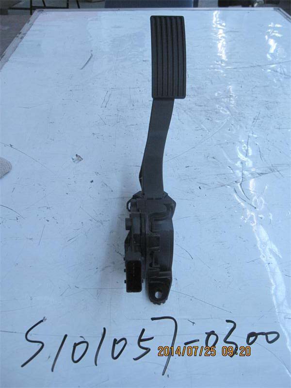 картинка ПЕДАЛЬ ГАЗА (АКПП) CS35  S101057-0300